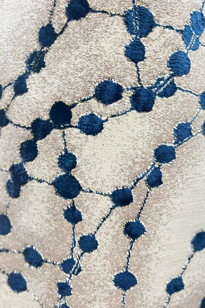wall to wall carpet