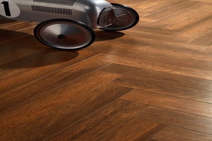 w13b1 Reflective Ridge Laminate Flooring Oak Brown - Image 2