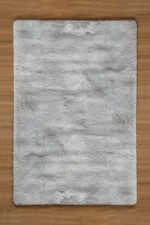 Grey shaggy rug with soft fluffy pile by Musa Carpets