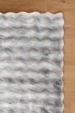 shaggy rug