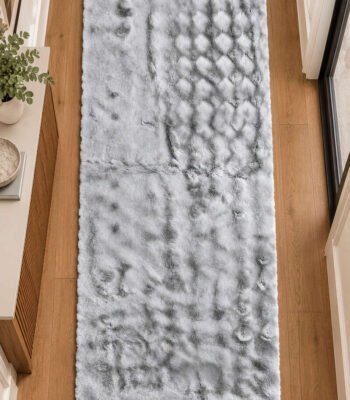 Grey shaggy runner rug 2.5x6 ft for modern interiors