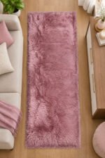 Pink shaggy rug 2.5x6 ft by Musa Carpets