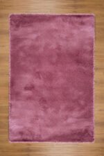 Pink shaggy rug with soft fluffy pile by Musa Carpets